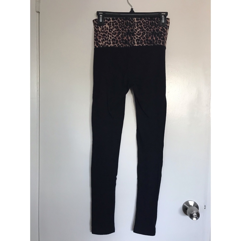 Worn once cheetah leggings/yoga pants. - Picture 3 of 3